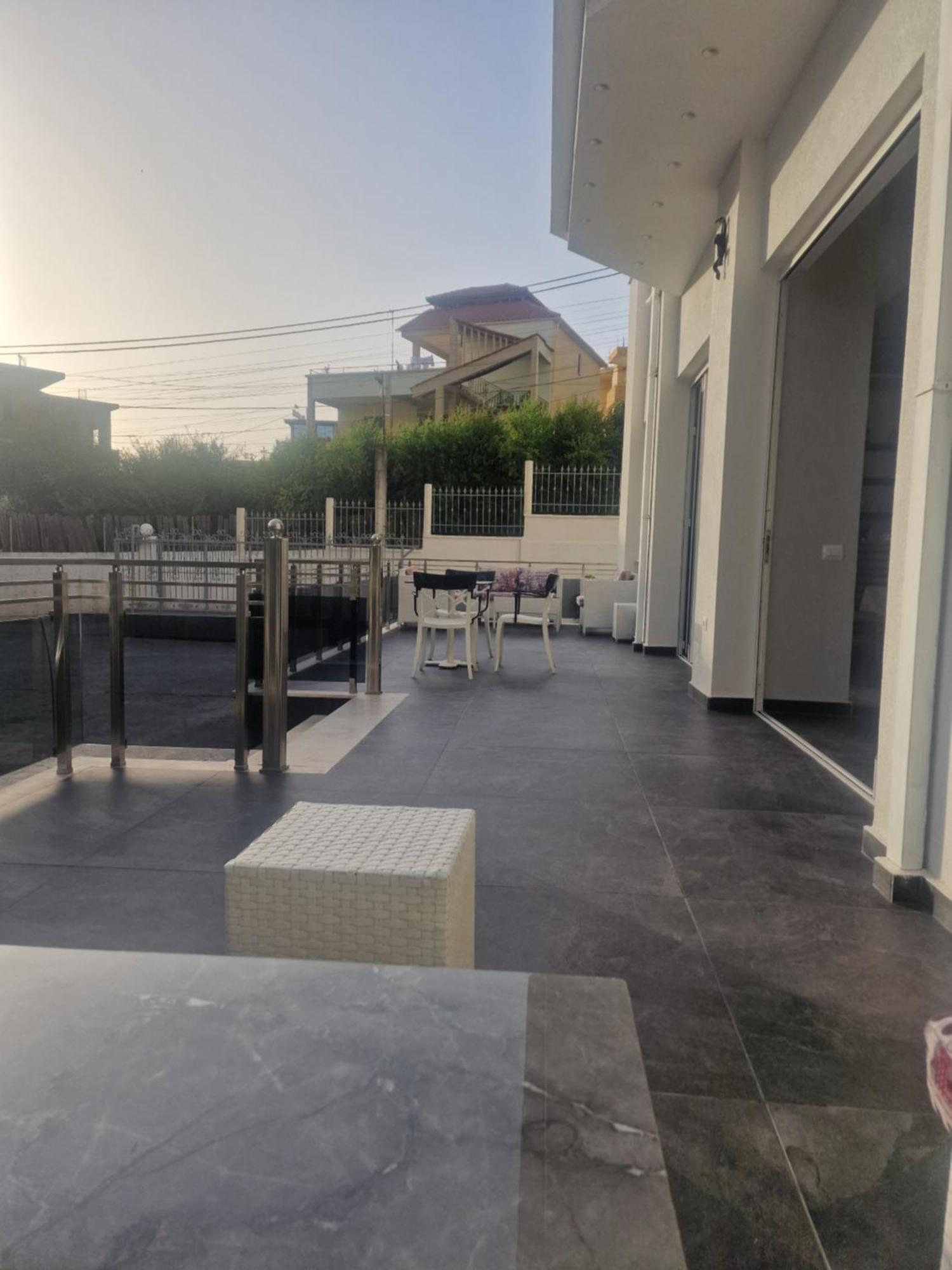 Villa Premium Durres Luaran gambar